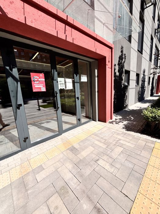 Квартира з НОВИМ ремонтом з індівідуальним газовим опаленням