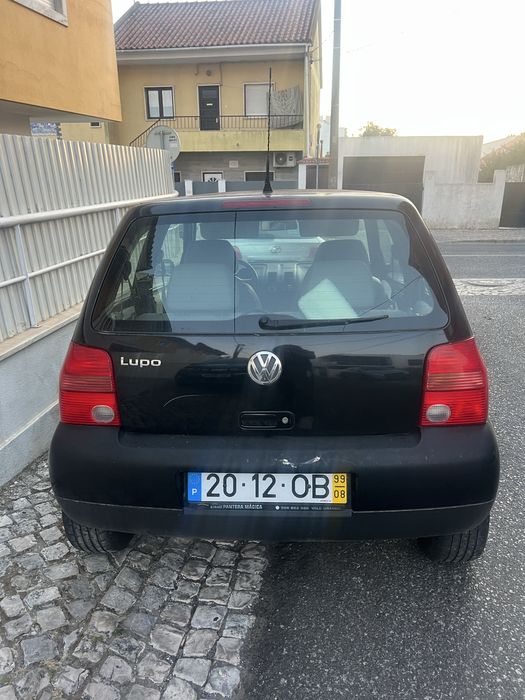 volkswagen lupo preto