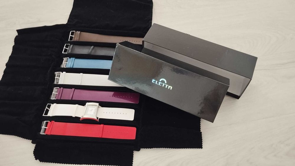 Relógio eleta novo com  7 braceletes