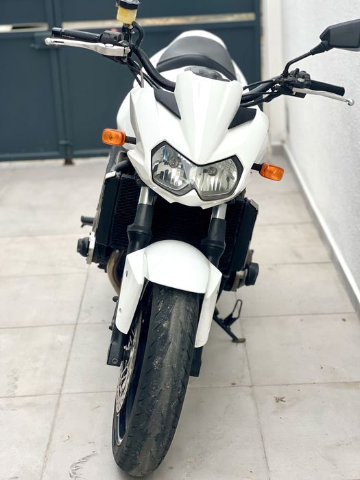 Kawasaki Z750 - Top