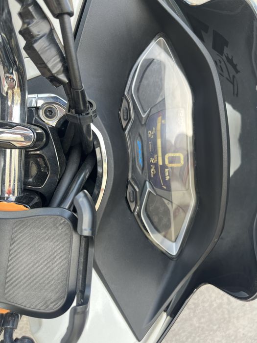 Pcx 2024 mota em  bom estado