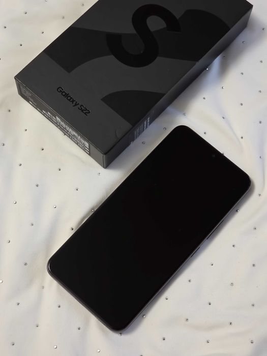 Samsung S22 256 Офіційний. Прекрасний стан