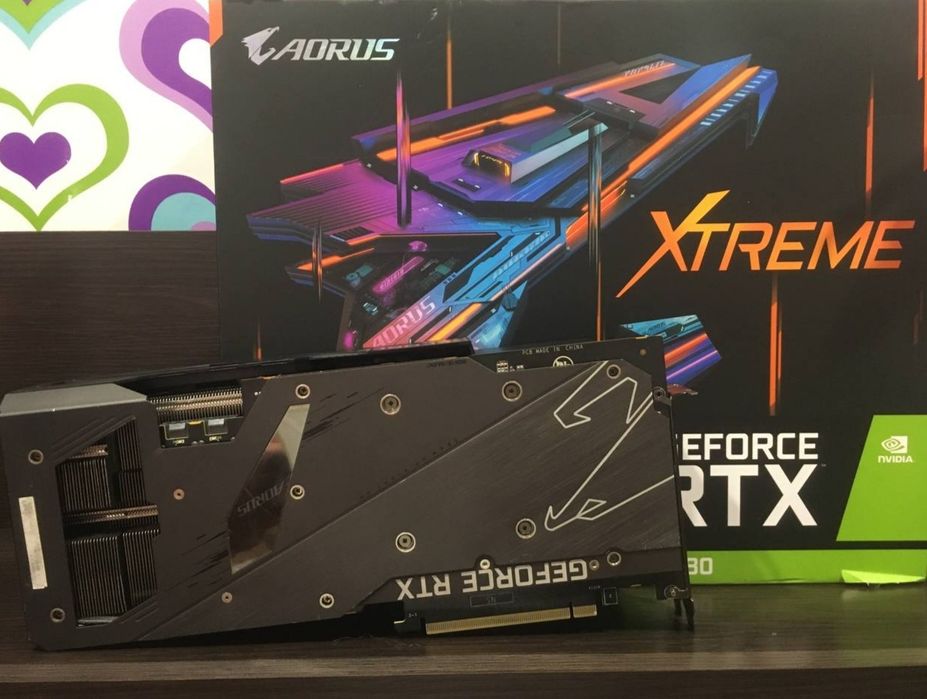Видеокарта RTX 3080 Aorus Xtreme