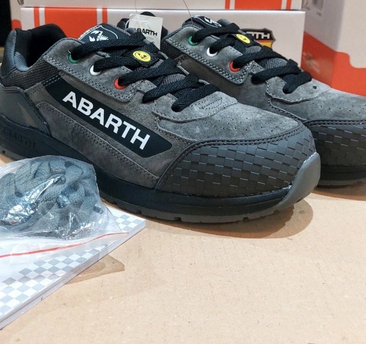 Botas de segurança Abarth – novas – vários tamanhos