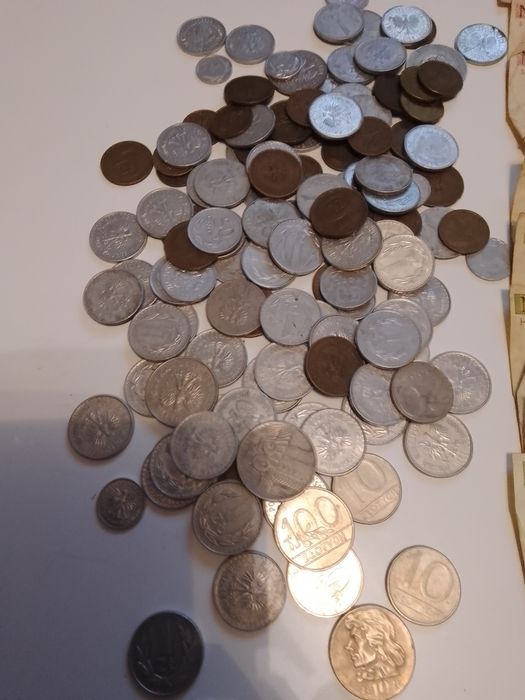 Stare pieniądze i monety z czasów PRL-U