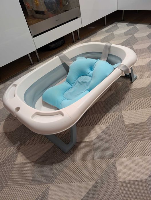 Wanienka składana rozkładana z wkładką z poduszką do mycia