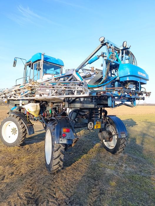 Opryskiwacz samojezdny Hardi Ervard Alpha 2500 jaskółka