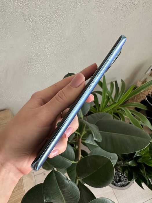 Смартфон Xiaomi Mi11 8/256 Gb 2Sim