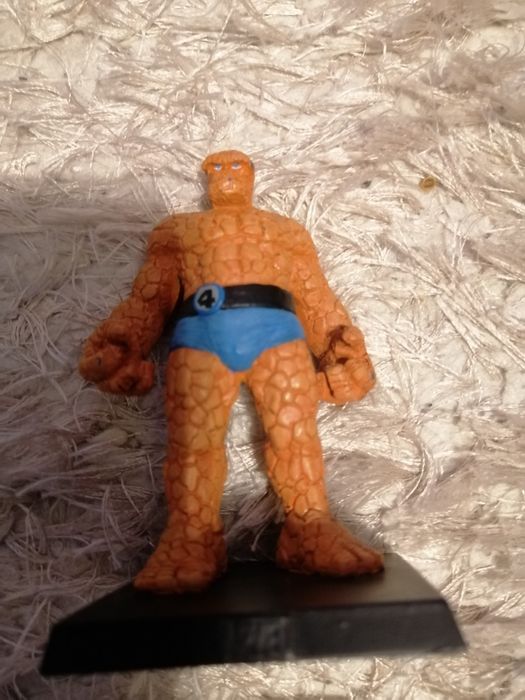 Figurki Marvela.