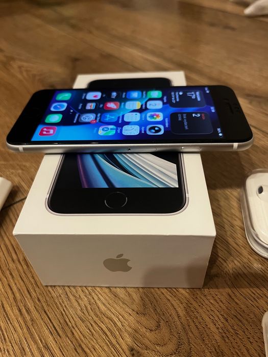 Apple iPhone SE 2020 128 GB