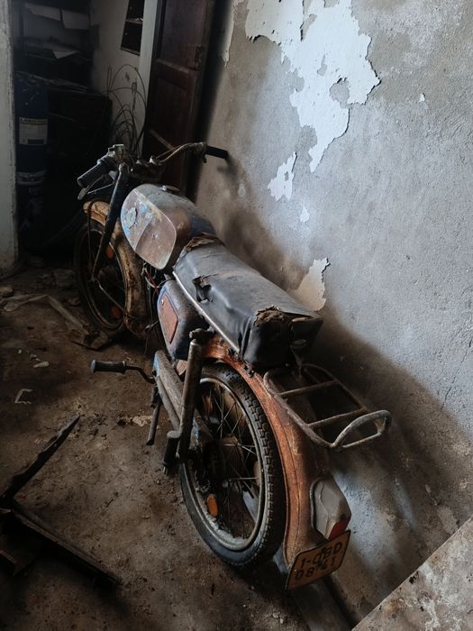 Motorizada Fundador motor casal