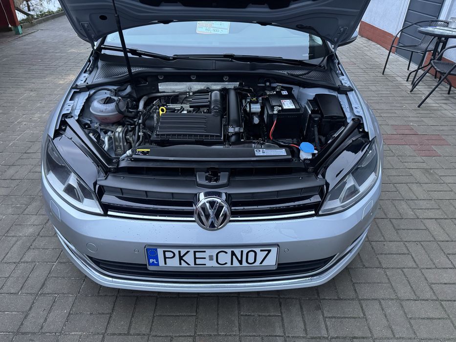 VW Golf VII 1.4 140 KM sprowadzony 2013 zarejestrowany zimówki TUV