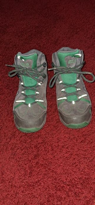 Ботинки для мальчика 33размер 20см