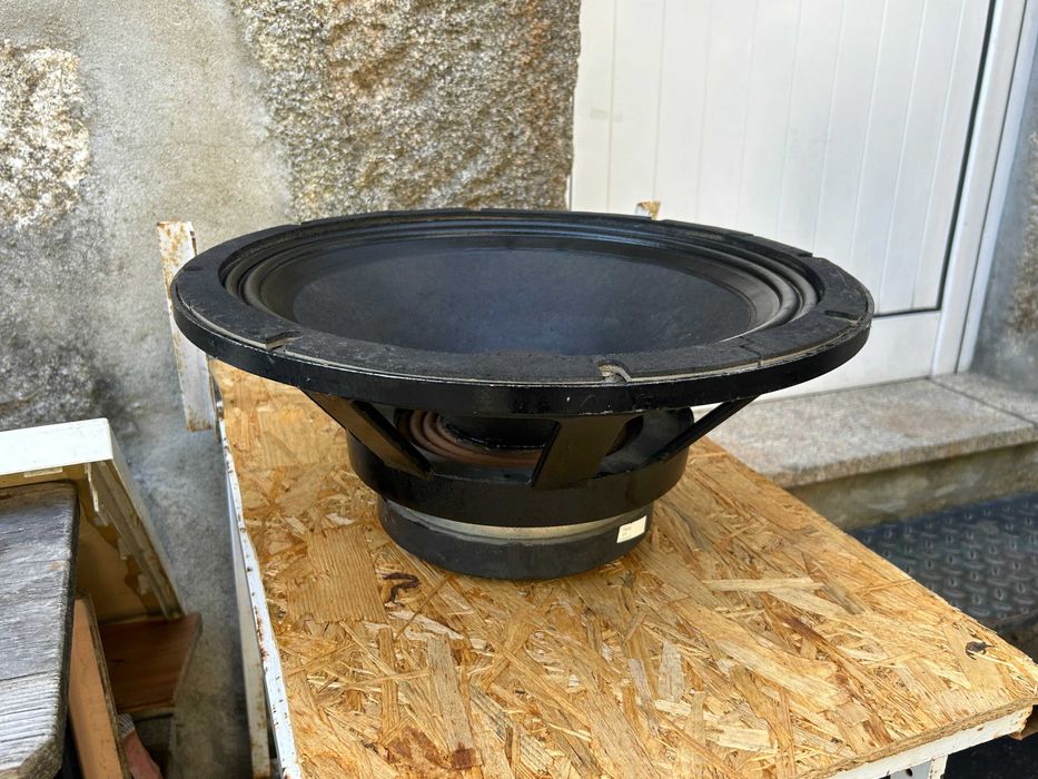 Altifalante 18 polegadas 1000W