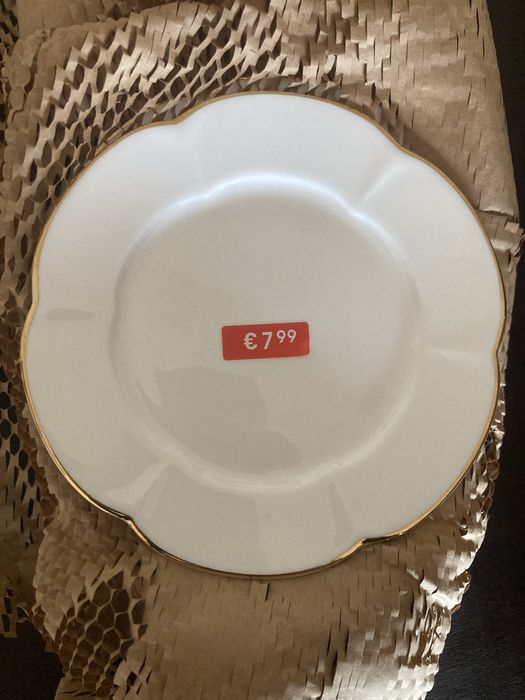 Copos, talheres e louça Sara home novos