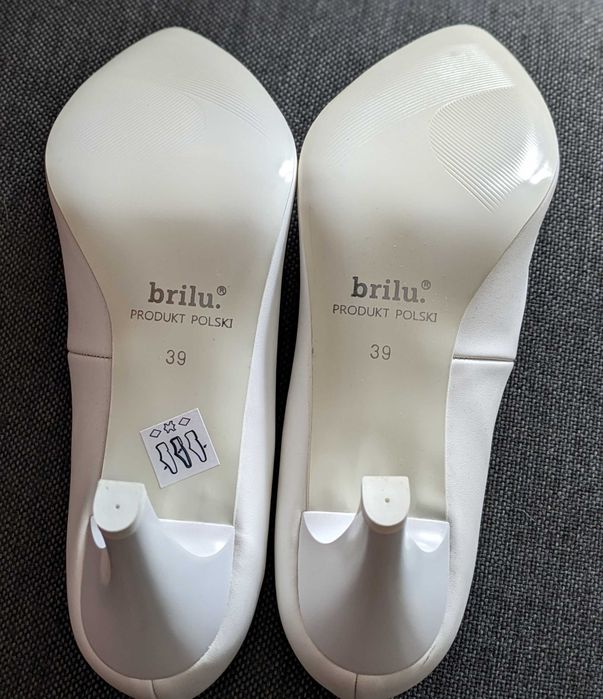 Buty ślubne białe obcas