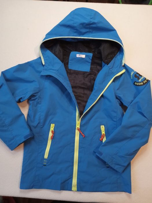 Kurtka przeciwdeszczowa, wiatrówka r.128