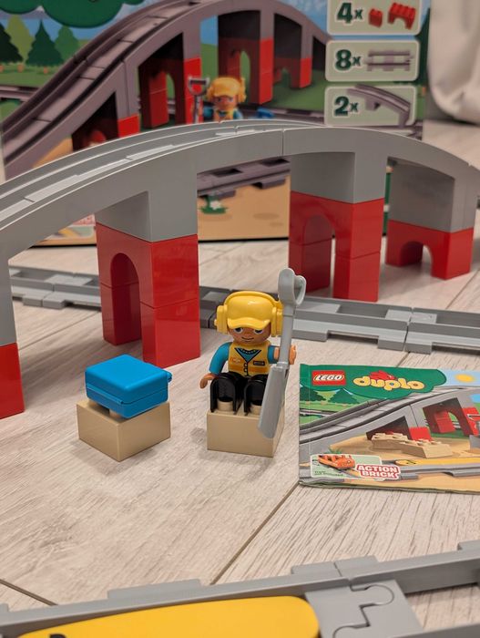 LEGO Duplo 10872 Tory kolejowe i wiadukt, komplet pudełko + instrukcja