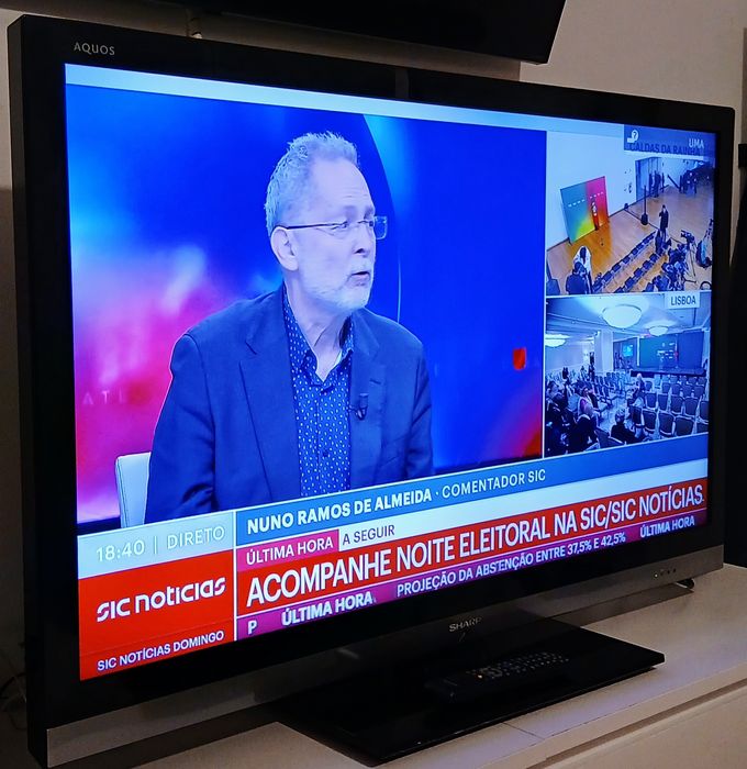 LED SHARP 47 polegadas full hd Faço entrega incluída no valor