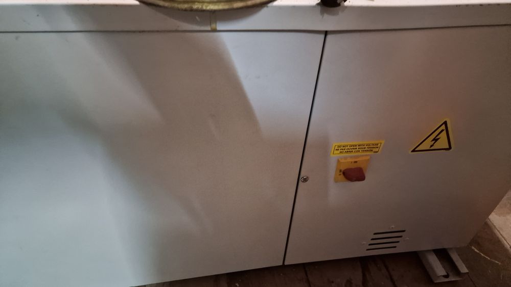 Ar condicionado Ciatesa industrial ixh-65  funciona a Água