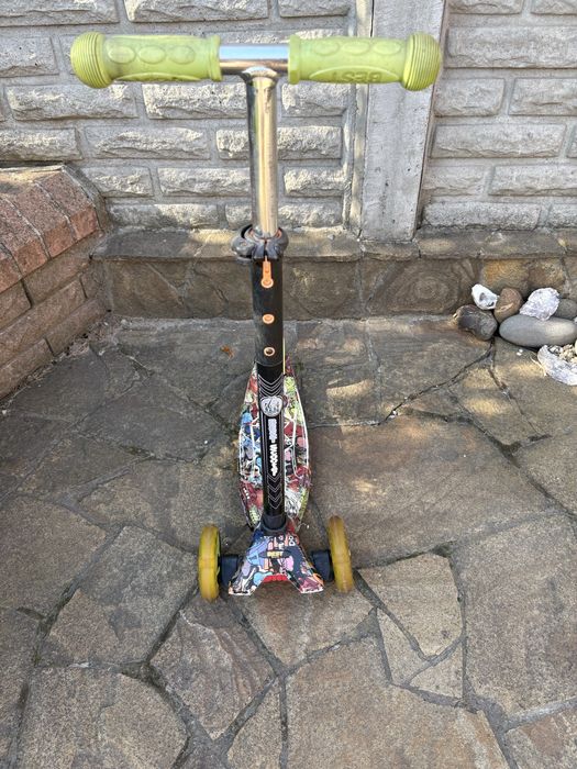 Детский самокат.