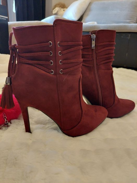 Piękne bordowe botki 38 zamsz lekko ocieplane szpilka