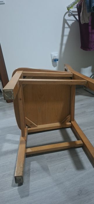 Cadeiras semi-novas