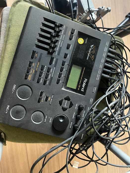 Bateria eletrónica ROLAND