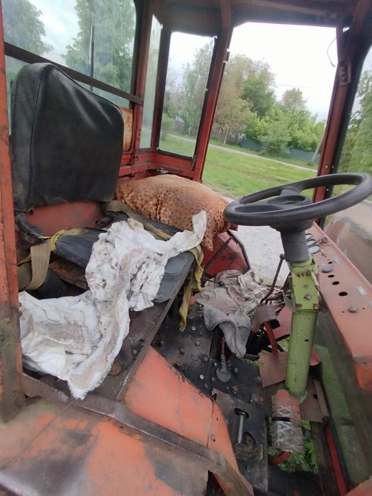 ХТЗ Т-16 в доброму стані