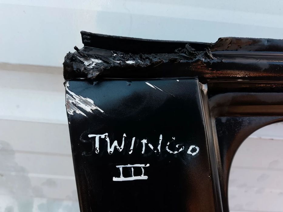PORTA FRENTE DIREITA RENAULT TWINGO III 14-