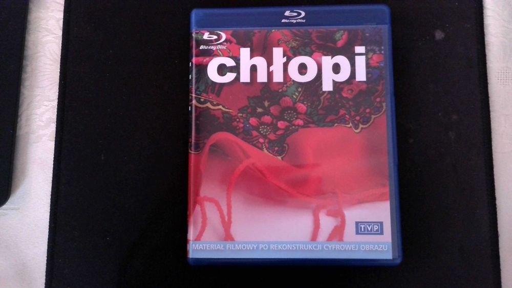 4 Płyty BLU-RAY, 13 odcinków, "Chłopi"