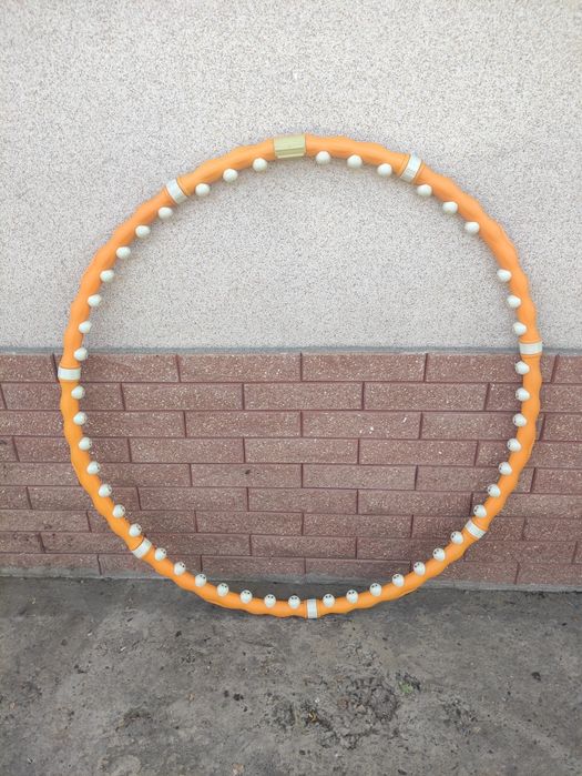 Массажный обруч Torneo с шариками