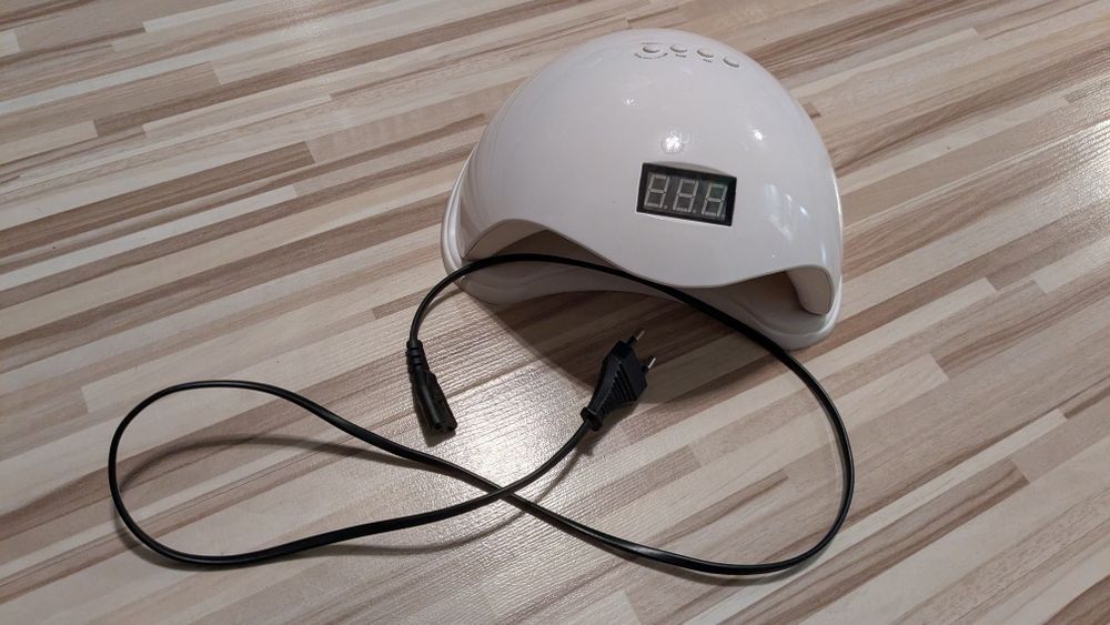 Lampa ledowa do paznokci SUN