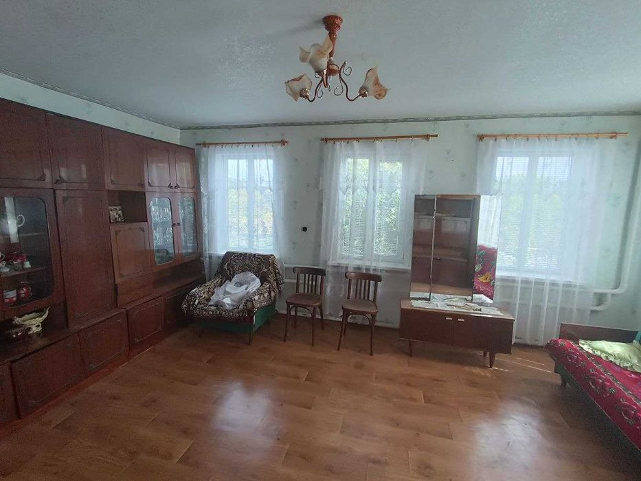 Продам будинок с.Лиман та жила літня кухня 2 кімнати. Змїївський район