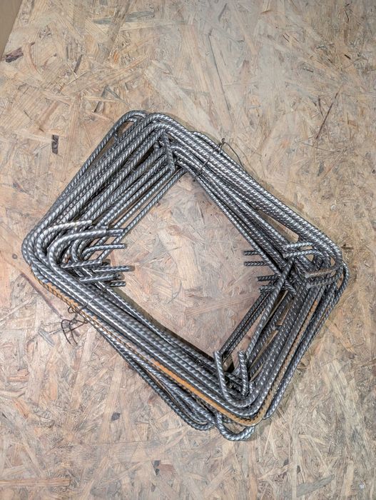 Strzemiona/Jarzemka zbrojeniowe/Budowlane