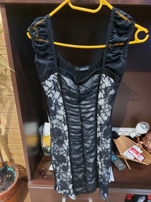 Sukienka czarna raz ubrana