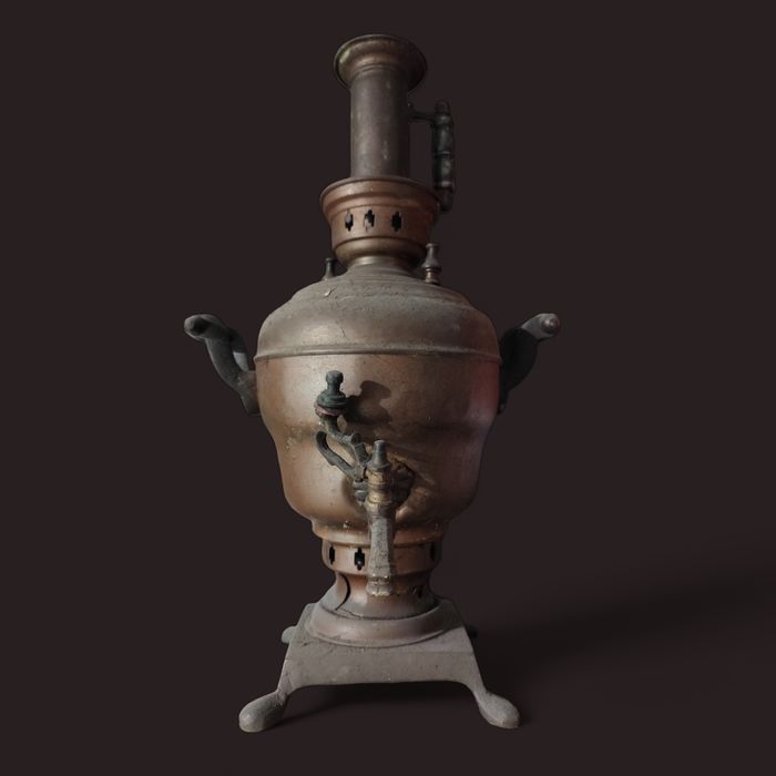 Samovar russo antigo.