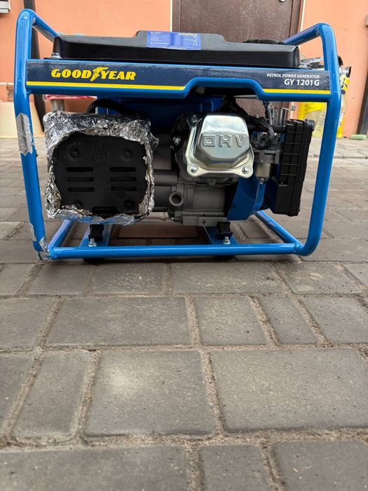 бензиновий генератор Goodyear GY1201G