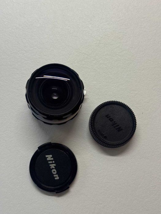 Nikon Nikkor 28mm f/3.5