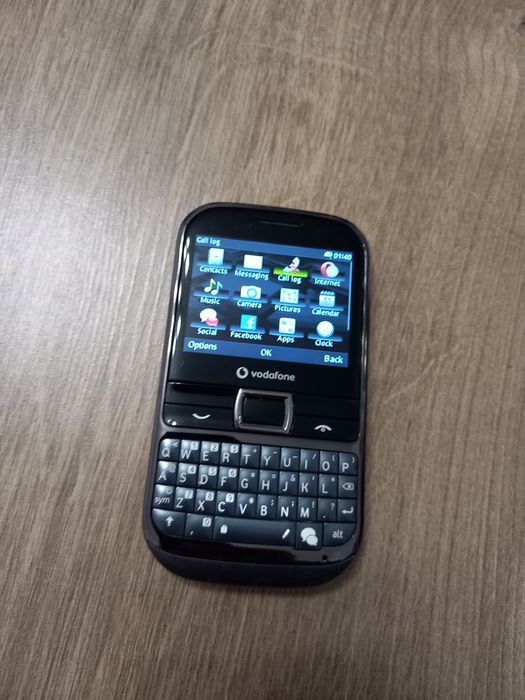 Vodafone Smat Chat мобільний телефон