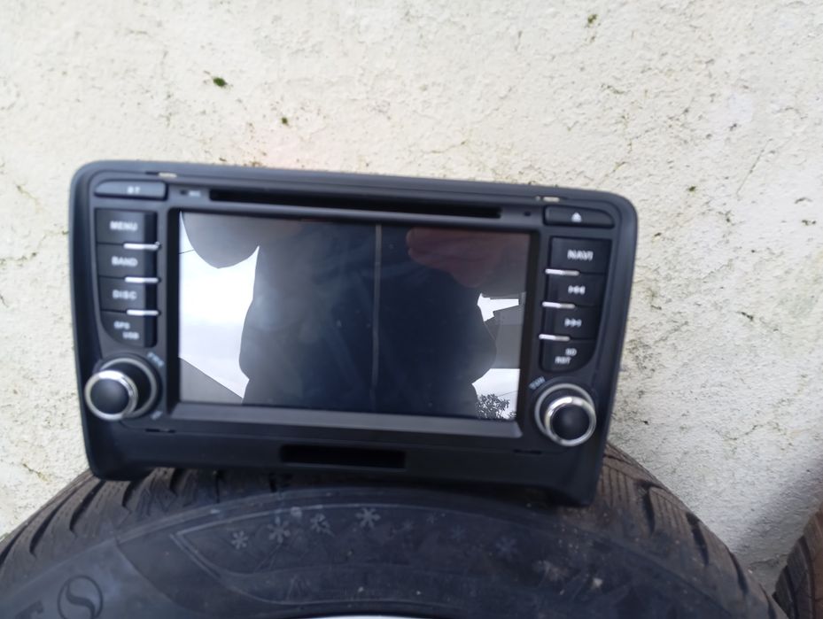 Vendo auto radio audi TT, em ótimo estado