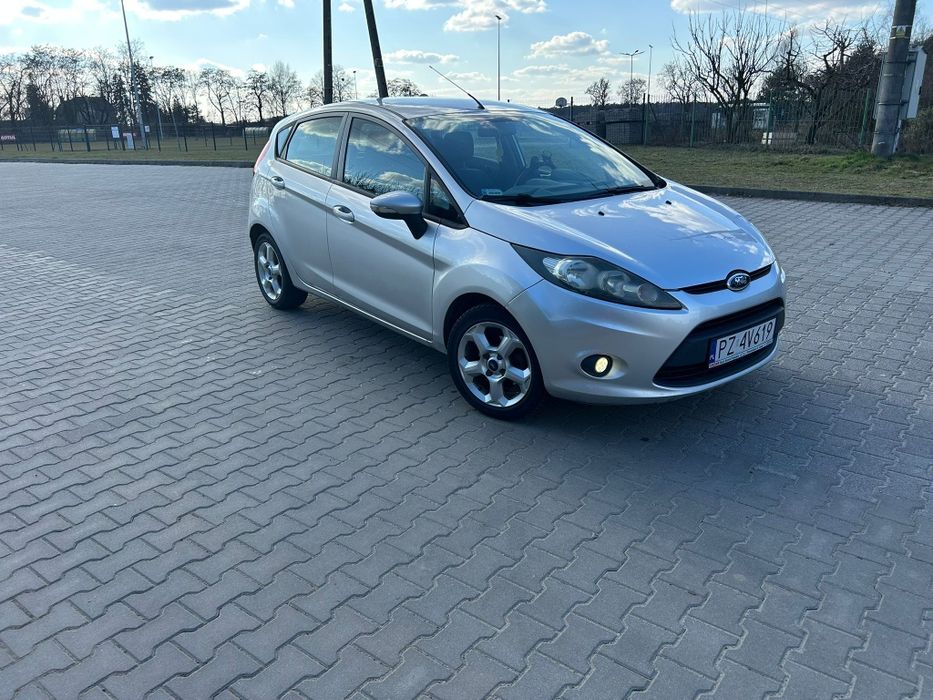 Sprzedam ford fiesta 2009