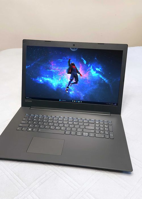 Lenovo Gaming 17cali IPS - 20GB 750GB GTX