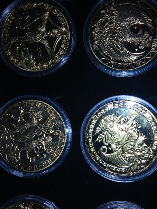 Colecao 12 signo chapado ouro pir 200 €