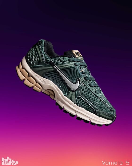 Жіночі кросівки Nike Vomero 5. Оригінал. Розмір 35.5 - 22 см