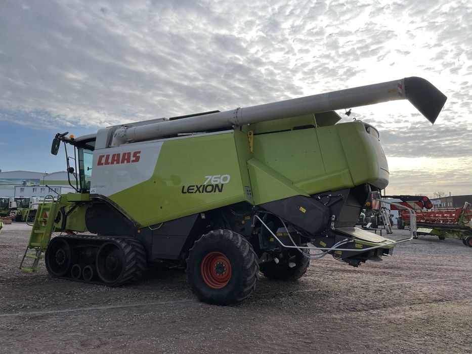 Комбайн Claas Lexion 760TT Vario900