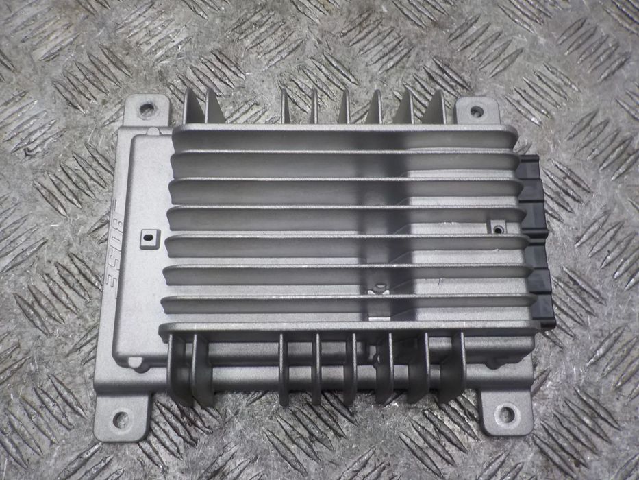 INFINITI QX50 WZMACNIACZ HI-FI BOSE 280611BM0A