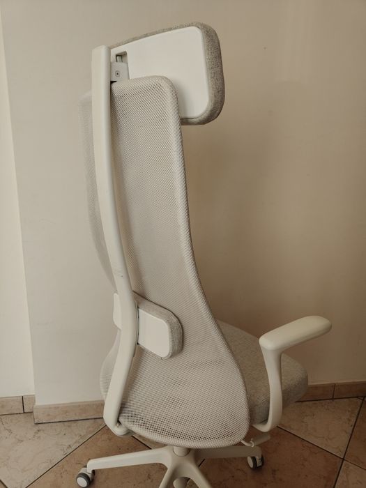 Ikea Jarvfjallet krzesło biurowe ergonomiczne fotel