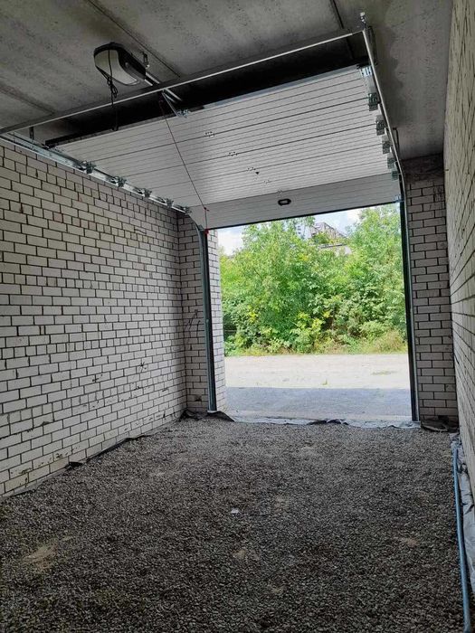 (5)   Продам гараж на Тяжилові 9793