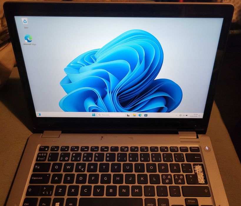Dell Latitude 3310 2w1 i3-8th/8GB/128GB/Full HD/WIn 11 - promocja